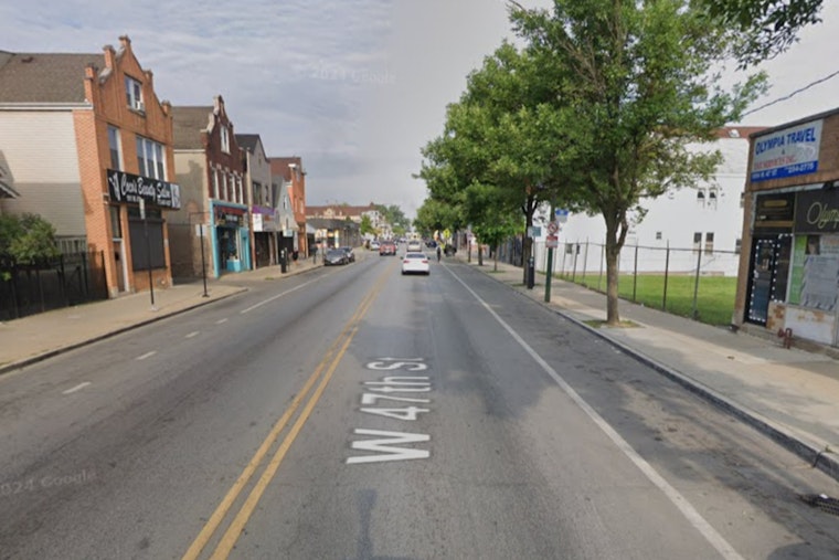 Chicago Teen in Critical Condition After Being Robbed, Shot in Back of the Yards Neighborhood