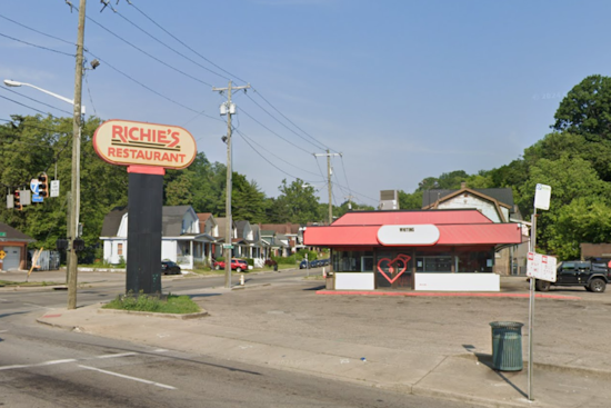 Cincinnati Fried Chicken Chain Owner Convicted of Tax Evasion Using Employee Wages