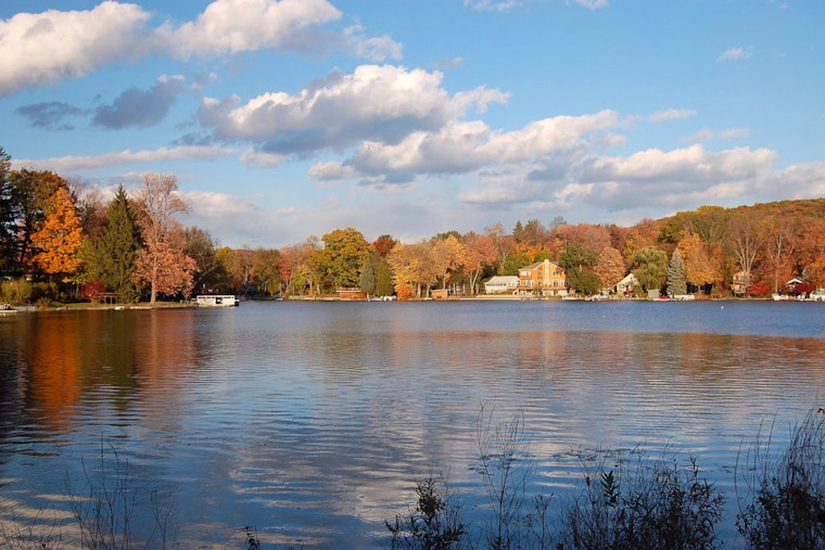 Community in Mourning After 4-Year-Old Drowns in Greenwood Lake, Calls for Enhanced Safety