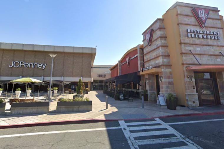Concord's Kay Jewelers Targeted in Bold Daylight Robbery, Police Seek Public Assistance