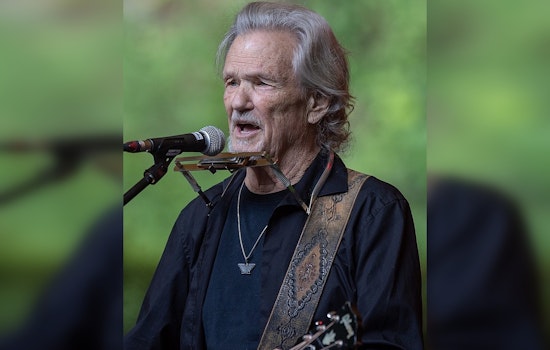 Country Music Troubadour Kris Kristofferson Dies at 88 in Maui