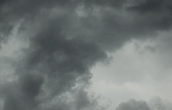 D.C. Awaits a Mix of Sun and Showers This Week, Umbrellas Recommended for Outdoor Plans