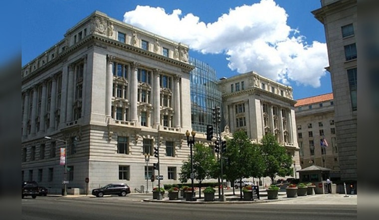 DC Council Races to Pass Bills Before Year's End, Authorizes Investigation Into Councilmember's Conduct
