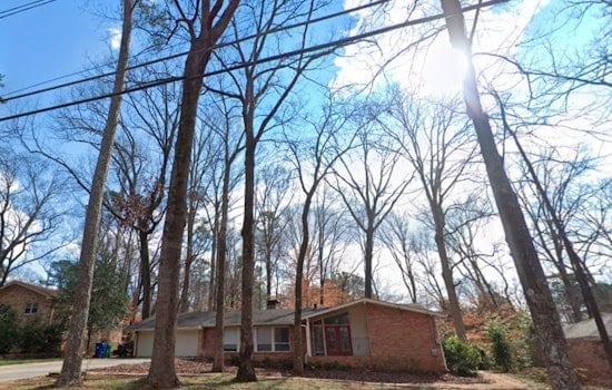 Decatur Residents Alerted to Woodleaf Lane Closure on October 4 for Film Production