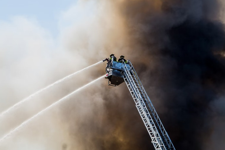 Deer Park Pipeline Continues to Burn After SUV Crash, Evacuation Orders Maintained as Investigation Proceeds