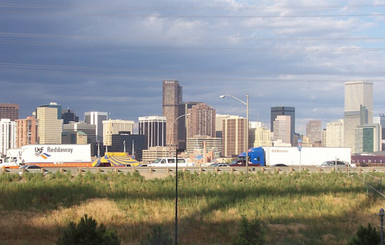 Denver Residents to Enjoy Warm Sunshine with Late Week Showers Possible, Says National Weather Service
