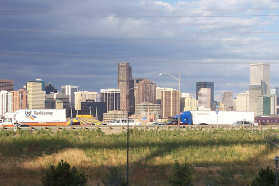 Denver's Weather Rollercoaster: From Scattered Showers to a Sunny Weekend, NWS Advises Caution