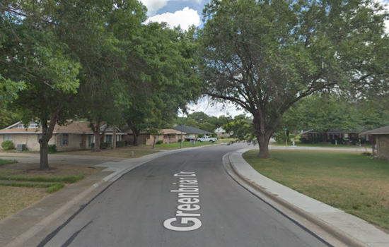 DeSoto Police Officer Fatally Shoots Armed Suspect to Protect Child
