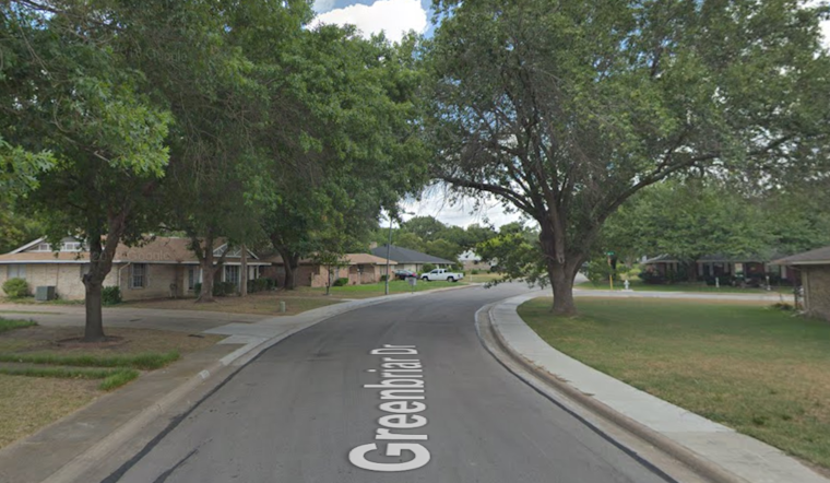 DeSoto Police Officer Fatally Shoots Armed Suspect to Protect Child