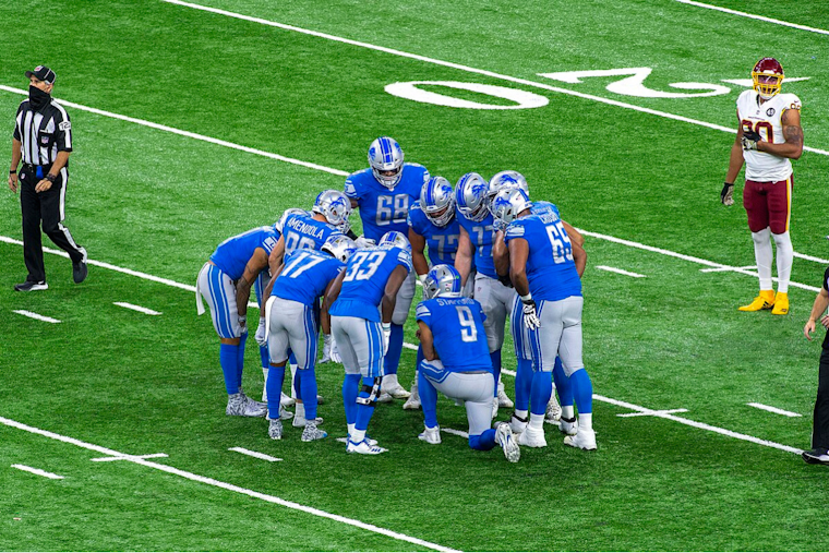 Detroit Lions Legend Joe Schmidt Passes Away at 92, NFL Mourns Hall of Famer's Death