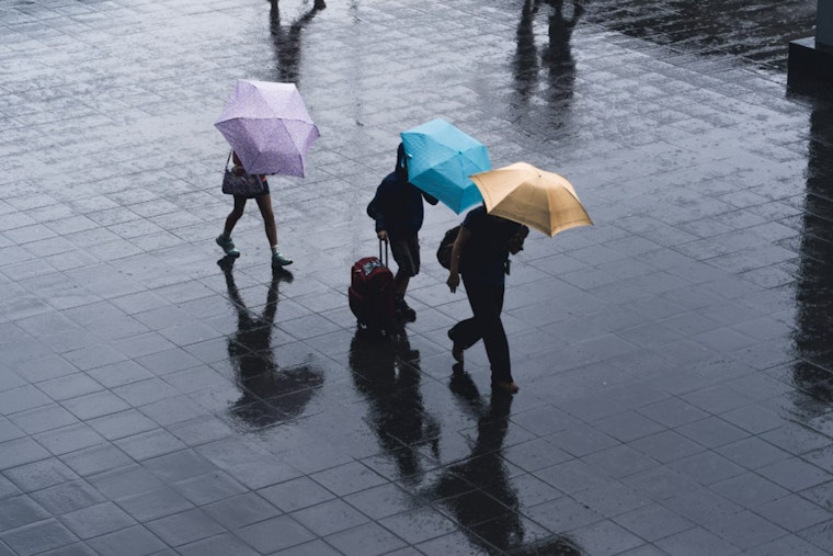 Detroit Set for a Soggy Week: National Weather Service Predicts Frequent Rain Showers and Strong Winds