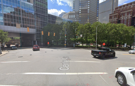 Downtown Pittsburgh Rush Hour Disrupted by Collision, Pedestrians and Driver Hospitalized
