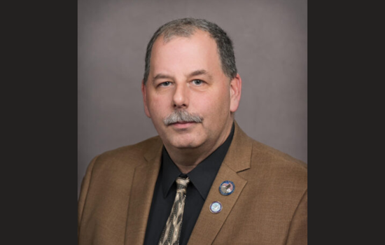 Eastlake Mayor David Spotton Resigns Amidst Controversy and City Council Criticism