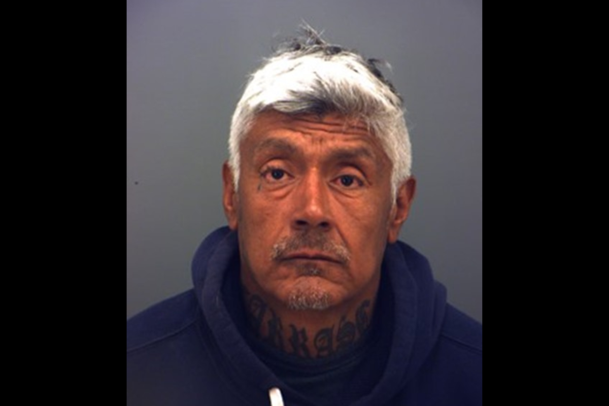 El Paso Man with Prior Convictions Arrested for Felony Theft at Dollar