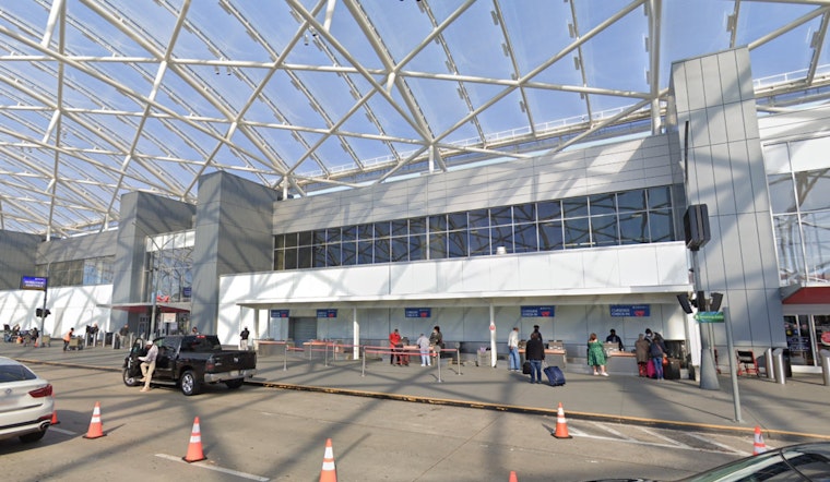 Employee Injured in Knife Attack by Passenger at Atlanta's Hartsfield-Jackson Airport, Suspect in Custody