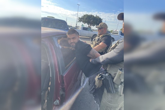 Escaped Texas Inmate Serving 63-Year Sentence Captured in Calallen, Additional Charges Pending