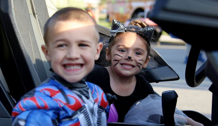 Explore the Ocean's Nighttime Mysteries at Birch Aquarium's Halloween Aglow