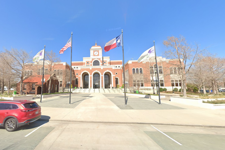 Explore Wildlife Coexistence at 'Coyote Coexistence' Event in Lewisville City Hall