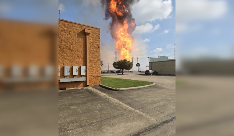 Explosion Armageddon: Deer Park and La Porte in Crisis as Fierce Pipeline Blaze Triggers Mass Evacuations