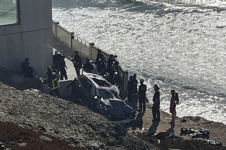 Fatal Cliffside Crash in San Francisco Spurs Investigation, One Dead, Another Injured Near Historic Cliff House