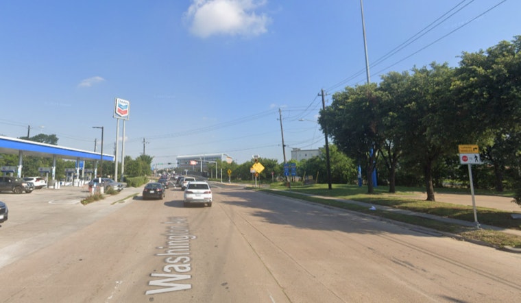 Fatal Crash on Washington Avenue Claims Life of 61-Year-Old Man, Houston Police Investigating