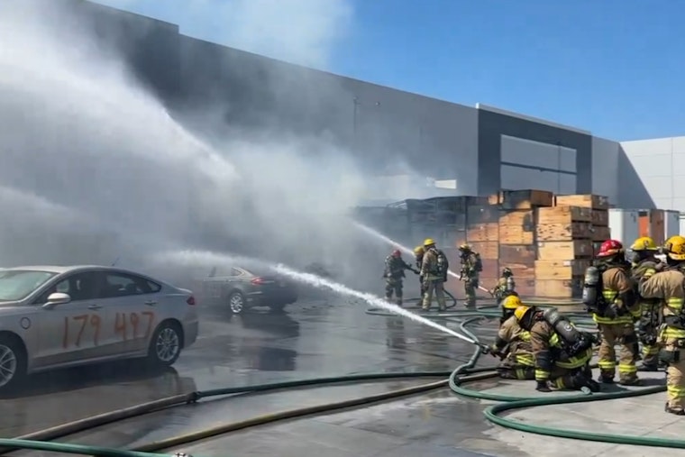 Fire Crews Tackle Lithium-Ion Battery Blaze in West Phoenix; Wood Fire Burns 2,200 Acres Near Superior