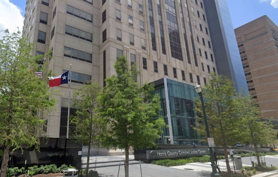 Former HPD Officer Gerald Goines Stands Trial Amid Accusations of Fabricating Warrant in Fatal 2019 Houston Raid