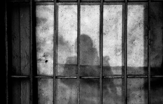 Fort Myers Felon Sentenced to Over 7 Years for Unlawful Gun Possession