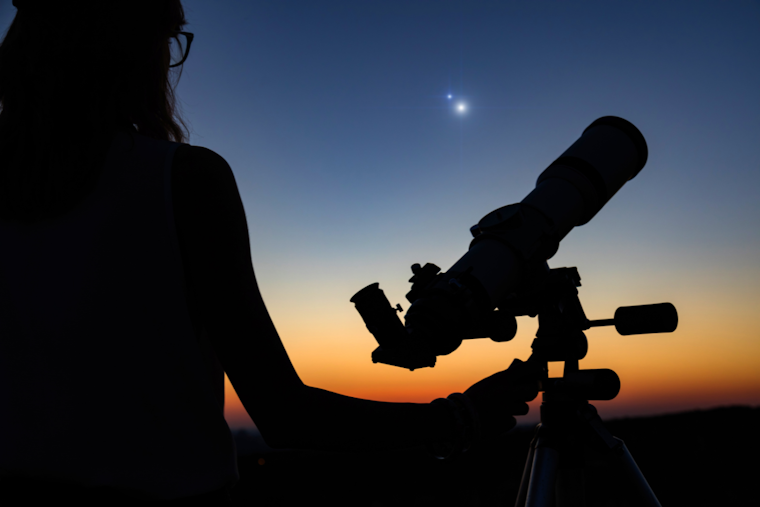 Fort Worth Public Library Launches Telescope Lending Program for Aspiring Astronomers