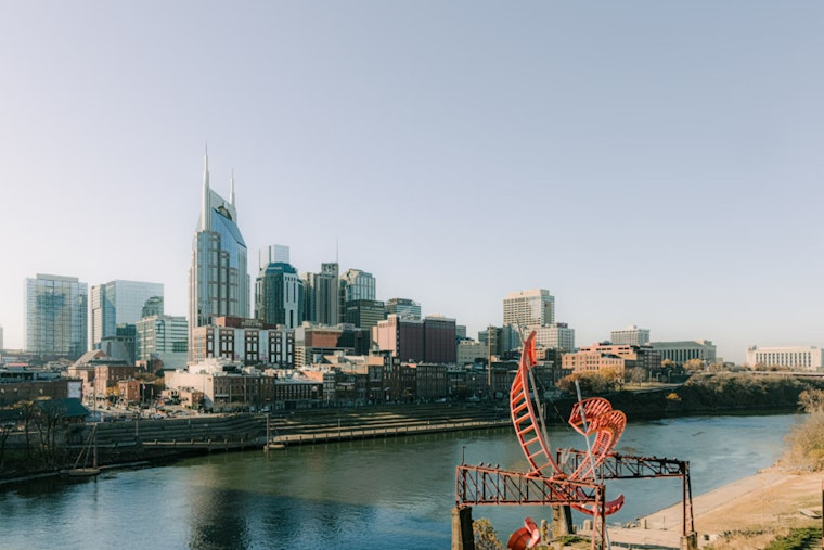 From Fog to Sunshine: Knoxville's Weather Forecasts Brighter Days Post-Flooding
