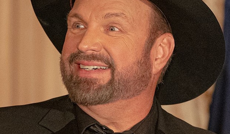 Garth Brooks Celebrated with Austin City Limits Hall of Fame Induction