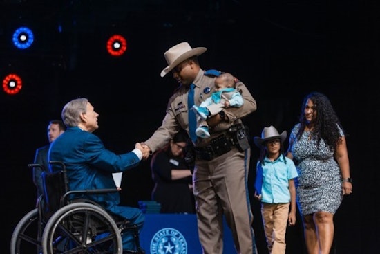 Governor Abbott Honors Heroes at 2024 Star of Texas Awards in Austin