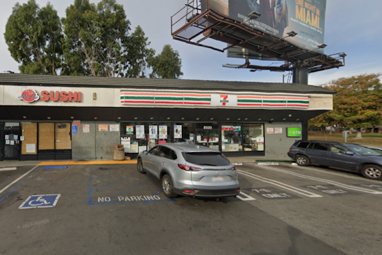 Group of Juveniles on Bikes Raid West Los Angeles 7-Eleven Near Beverly Hills
