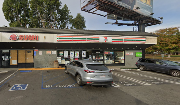 Group of Juveniles on Bikes Raid West Los Angeles 7-Eleven Near Beverly Hills