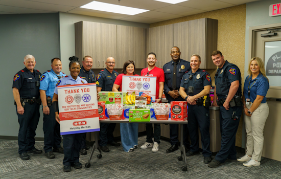 H-E-B Honors Plano Police Department with Helping Heroes Program Recognition