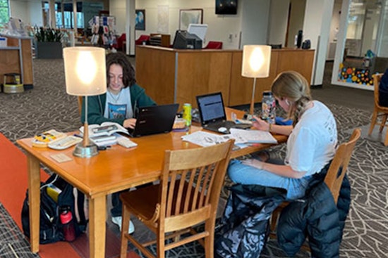 Hillsboro Public Library Empowers Students with Free Resources and Live Tutoring Services