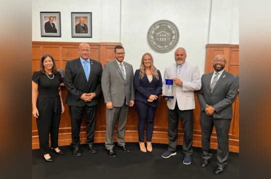 Holly Springs Celebrates Elite "Leading the Way Award" Recognition for Exceptional Service Delivery and Resident Satisfaction