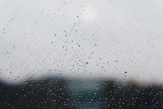 Honolulu Forecast, Trade Winds Bring Light Showers with Breezy Conditions through Tuesday, Dry Air Reduces Humidity