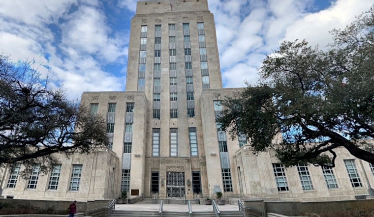 Houston Council Members Push to Scrap Sidewalk Rules for New Homes Amidst Public Debate
