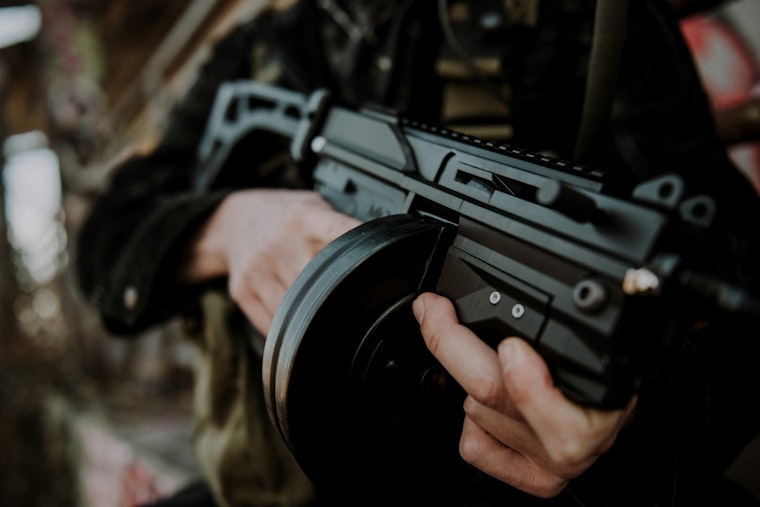 Houston Gang Member Sentenced to Nearly 3 Years for Possession of Illegal Machine Gun