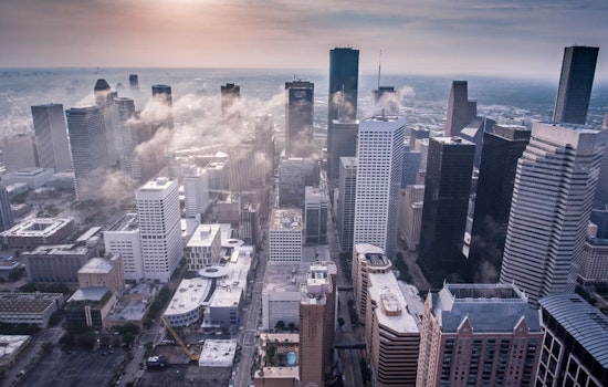 Houston Greets Weekend with Sunny Skies and Cooler Winds as Rain Looms Next Week