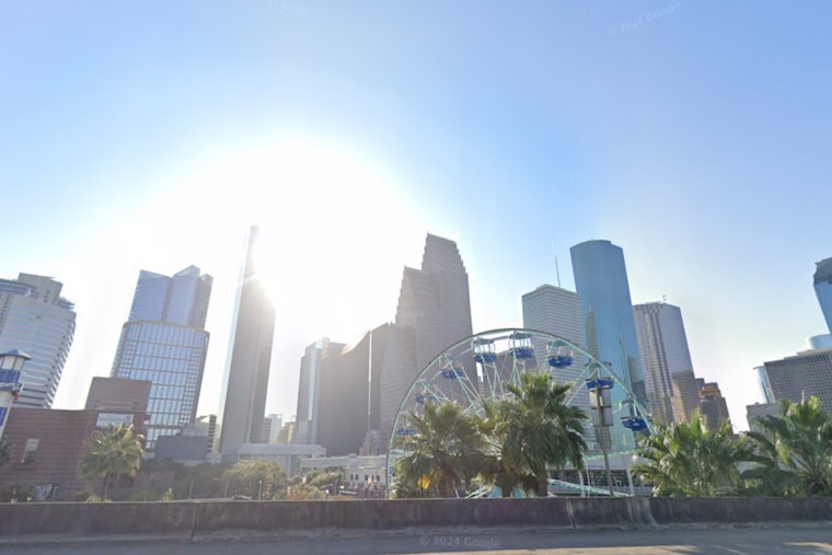 Houston Heats Up: National Weather Service Advises Caution as High Temperatures Persist