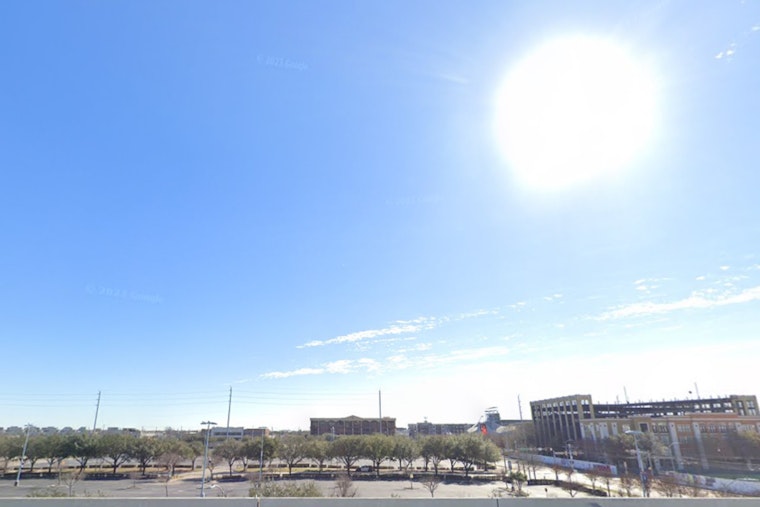 Houston Heatwave Alert: Residents Face Scorching 94-Degree Temperatures with Highs Climbing Throughout the Weekend