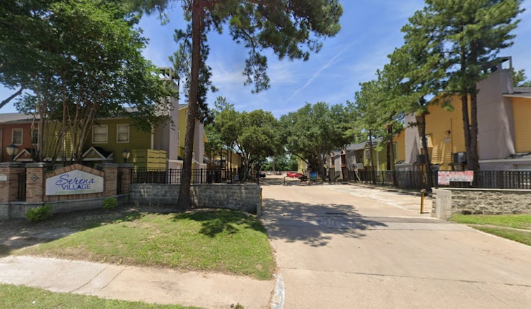 Houston Police Fatally Shoot Armed Man During Early Morning Family Disturbance Call
