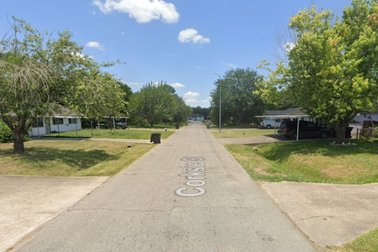 Houston Police Fatally Shoot Armed Suspect in Sunnyside, Second Gunshot Victim Found Nearby