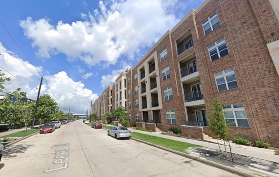 Houston Police Investigate After Young Man Found Dead at Leona Street Apartment Complex