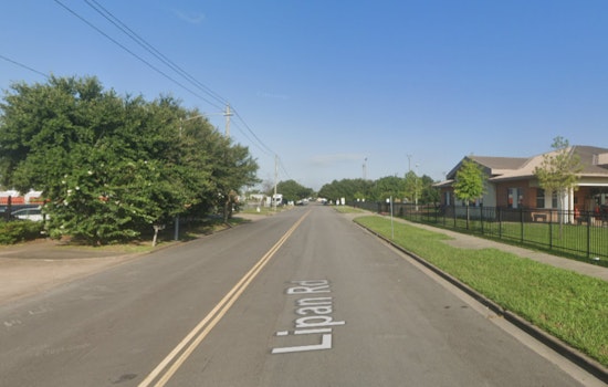 Houston Police Investigate Fatal Shooting at Lipan Street Park, Seek Public Assistance