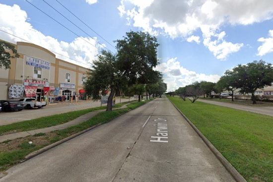 Houston Police Investigate Fatal Shooting Involving Two Security Guards in Southwest Houston