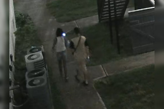 Houston Police Investigating After Woman Found Fatally Shot at Apartment Complex on Concourse Drive