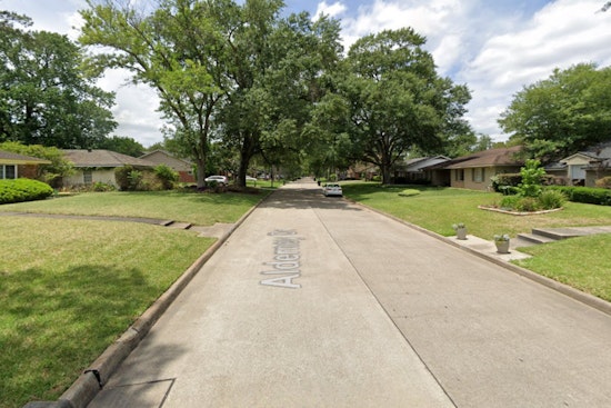 Houston Police Officer Wounded in Gunfire Exchange During Home Invasion Response, Two Suspects Detained